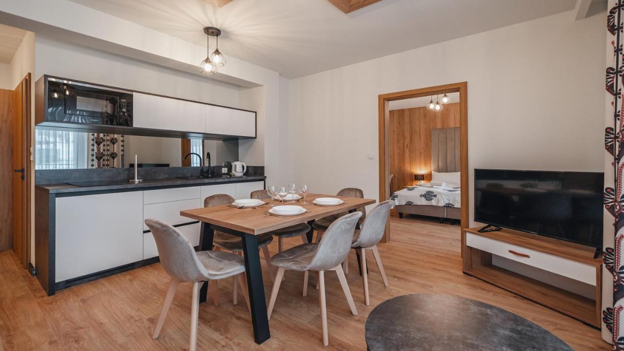 Apartamenty Sun & Snow Ski Apartments Bialka Tatrzanska Buitenkant foto