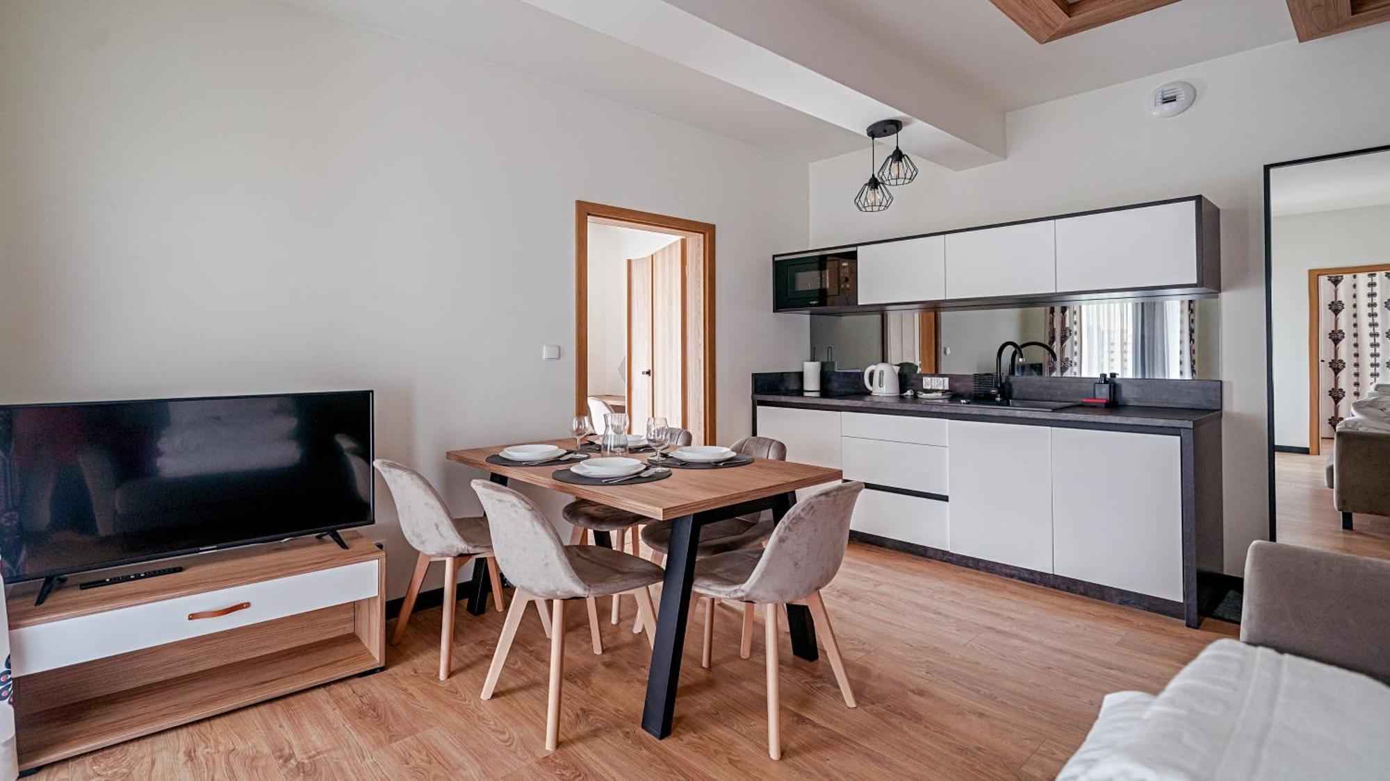 Apartamenty Sun & Snow Ski Apartments Bialka Tatrzanska Buitenkant foto